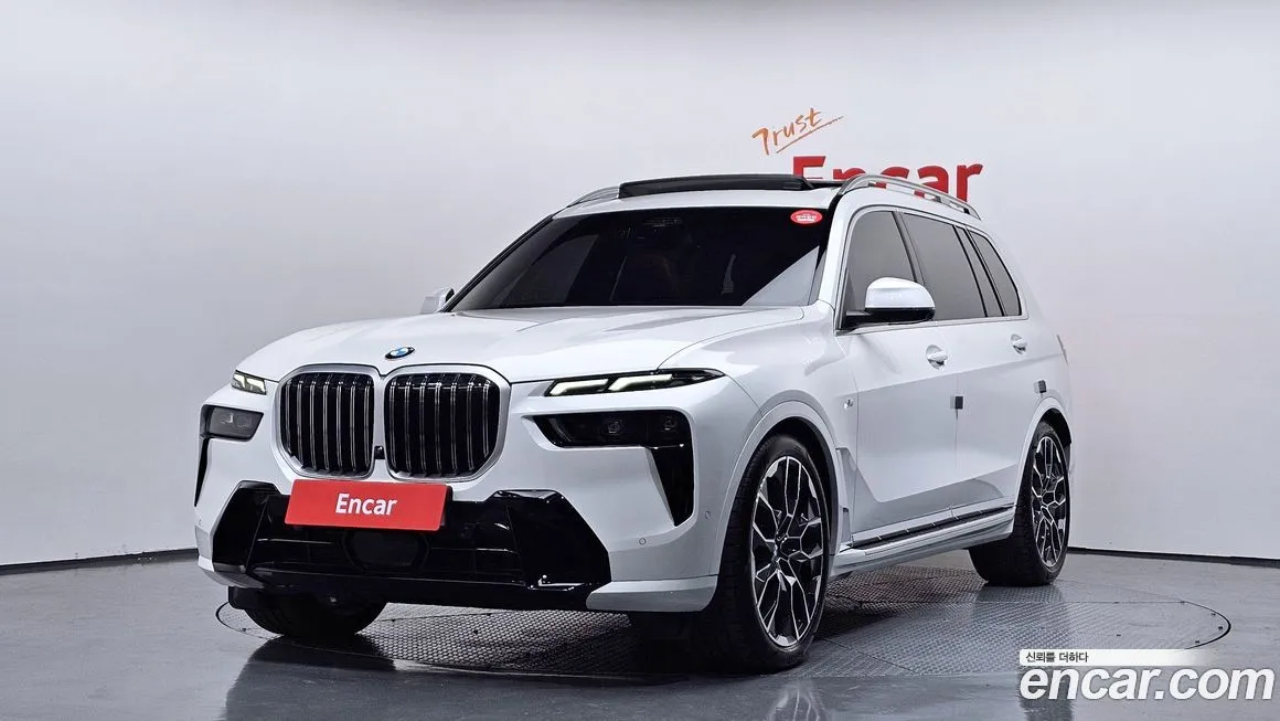 BMW X7 — фото 1