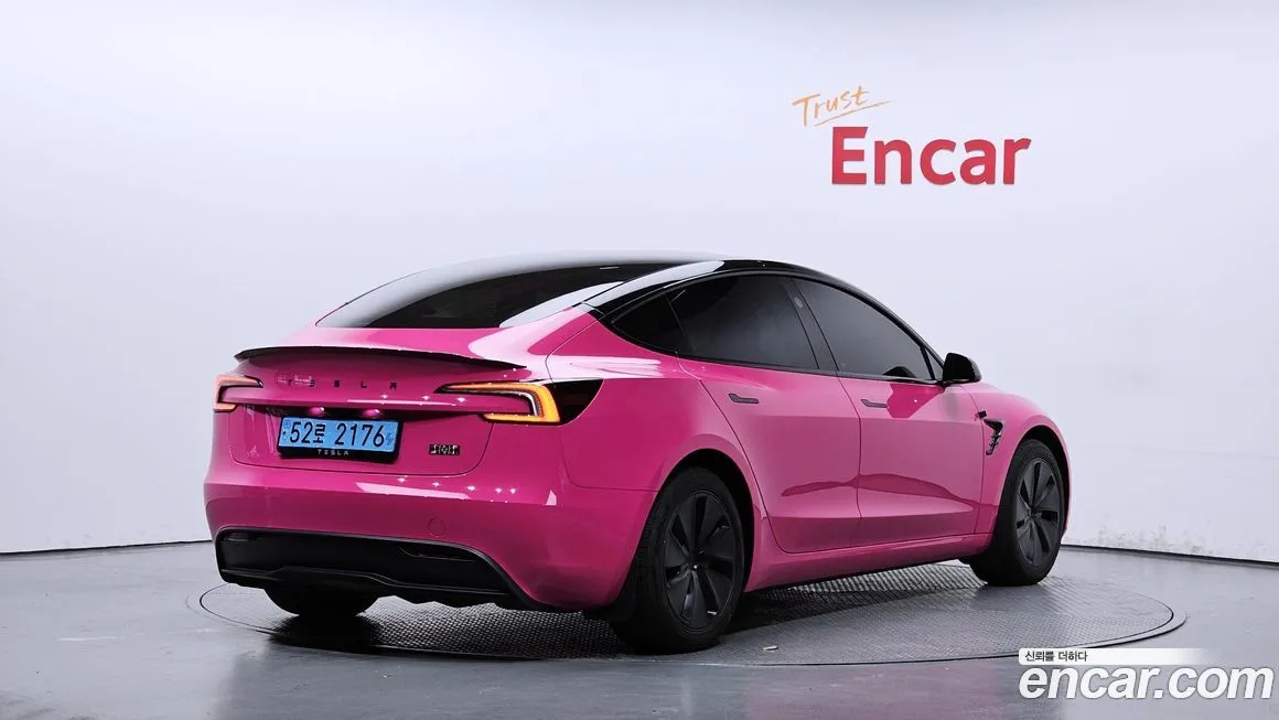 Tesla Model 3 — фото 3