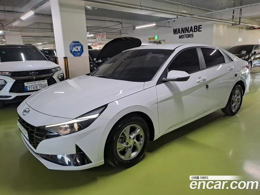 Hyundai AVANTE — фото 1