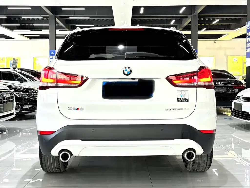 BMW X1 — фото 6