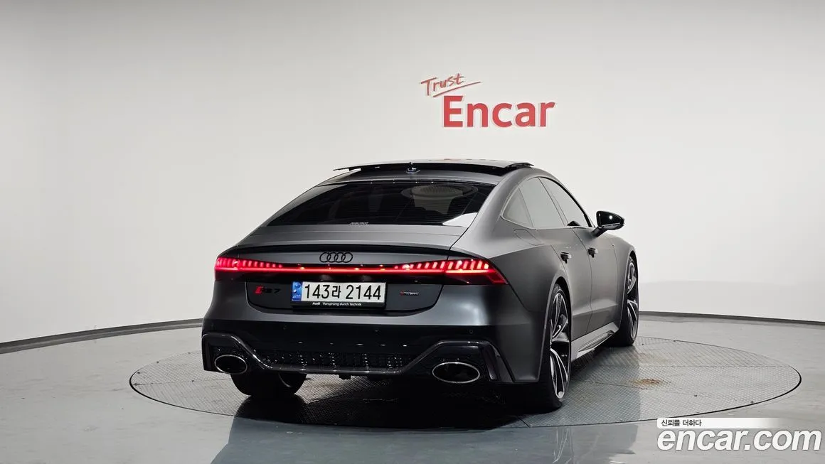 Audi RS7 — фото 4