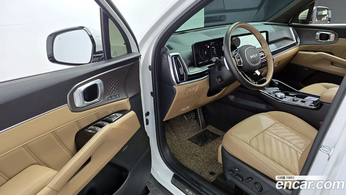 Kia Sorento — фото 10