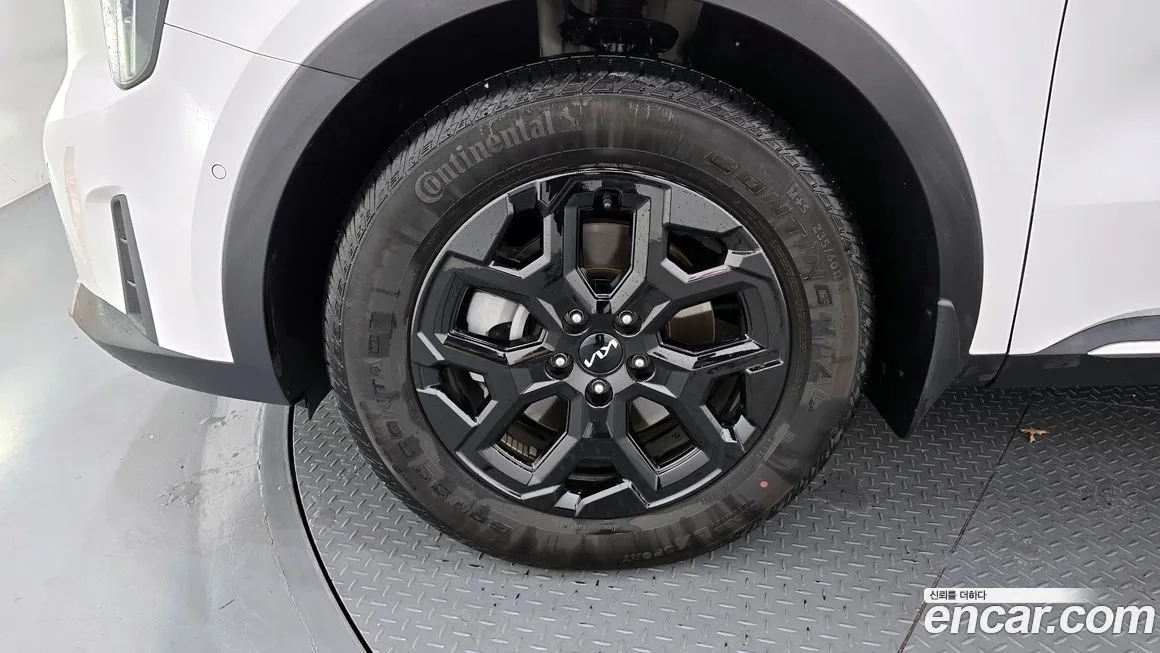 Kia Sorento — фото 5