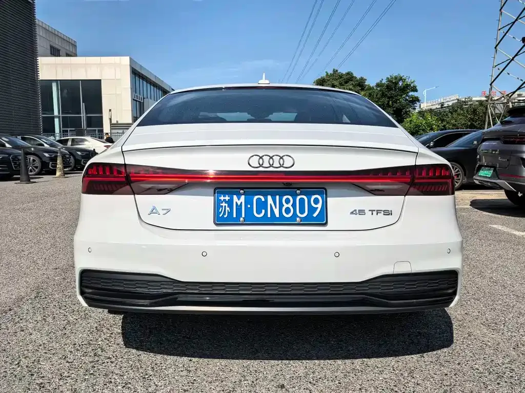 Audi A7 — фото 5