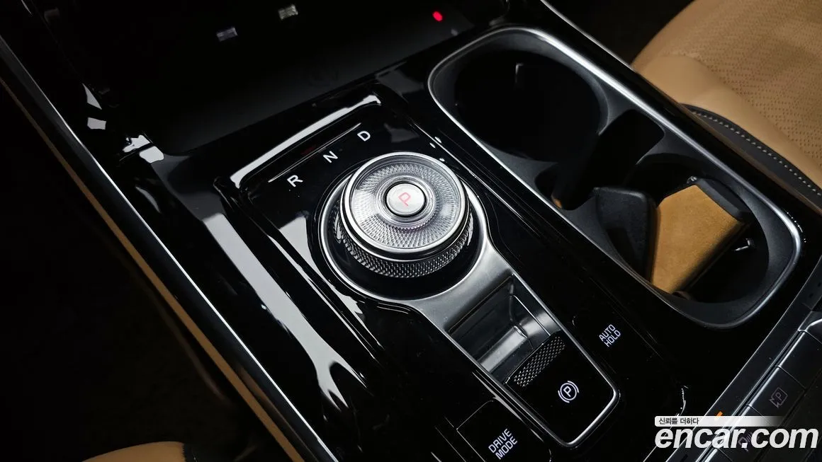 Kia Carnival — фото 9