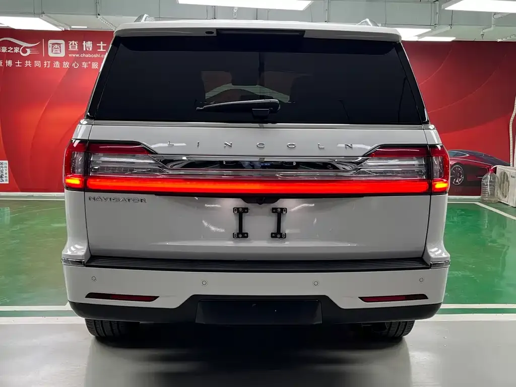 Lincoln Navigator — фото 6
