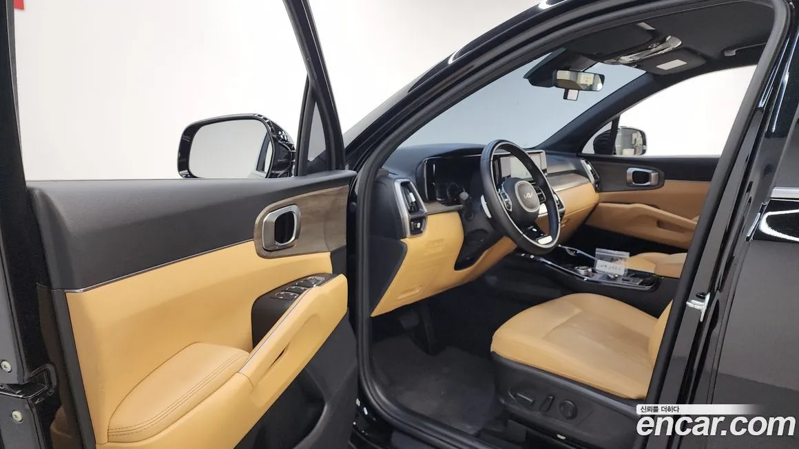 Kia Sorento — фото 10