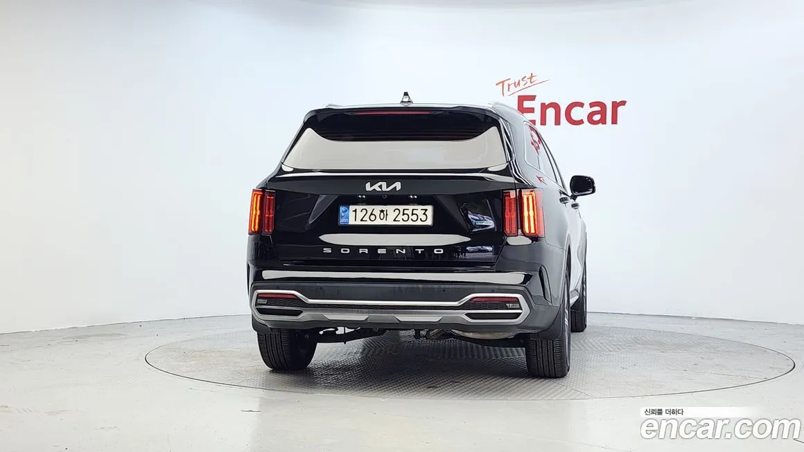 Kia Sorento — фото 4