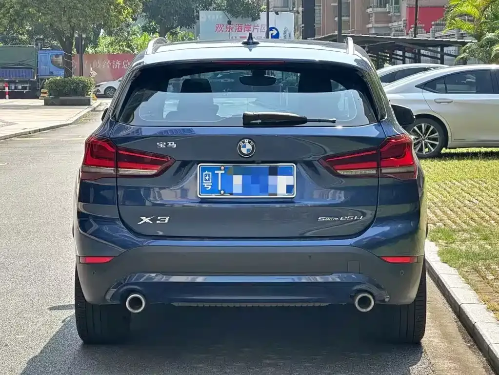 BMW X1 — фото 2
