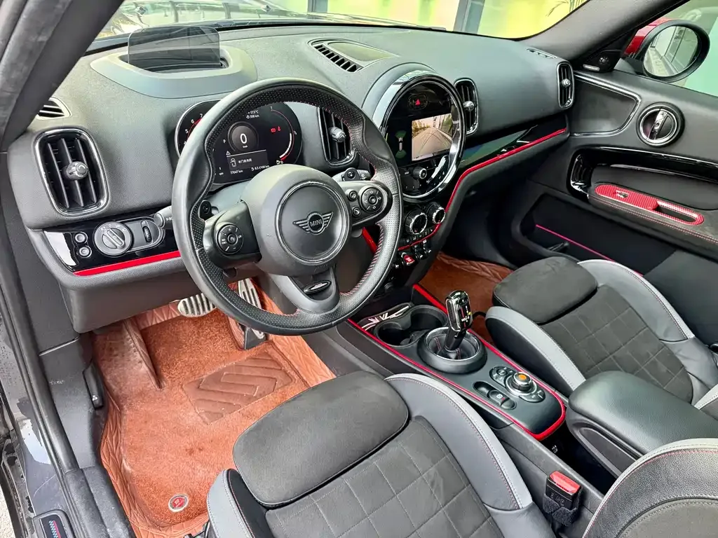MINI Countryman JCW — фото 2