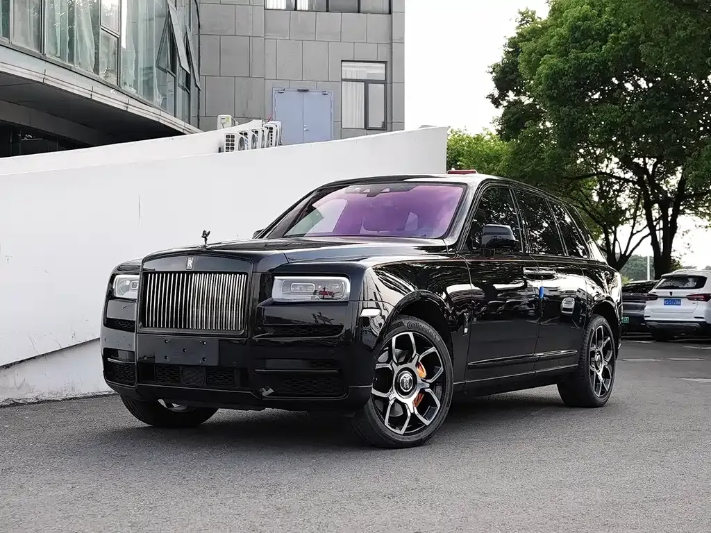 Rolls-Royce Cullinan — фото 1