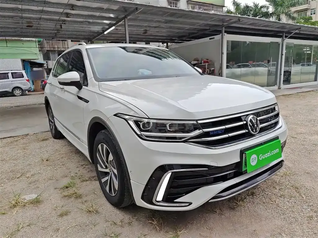 Volkswagen Tiguan L New Energy — фото 4