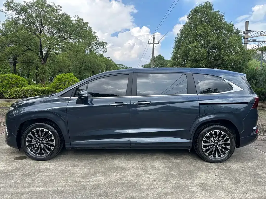 Hyundai Custo — фото 6
