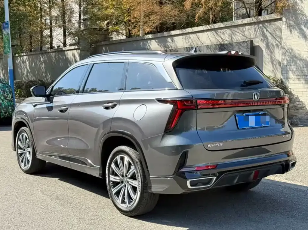 Changan CS75 PLUS — фото 6