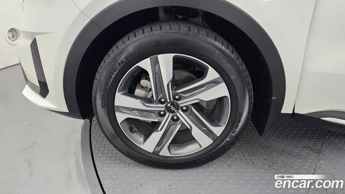 Kia Sorento — фото 5