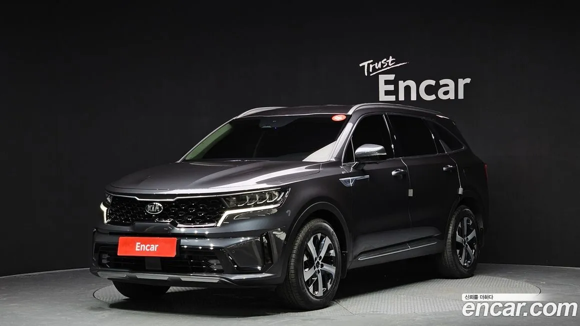 Kia Sorento — фото 1