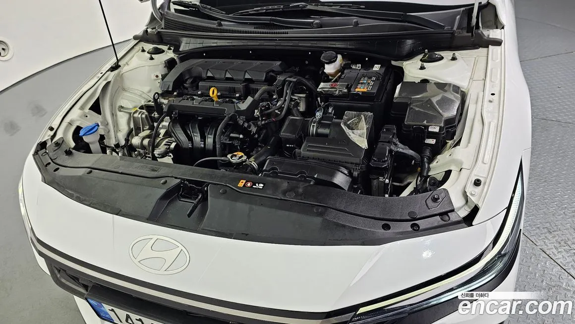 Hyundai AVANTE — фото 6