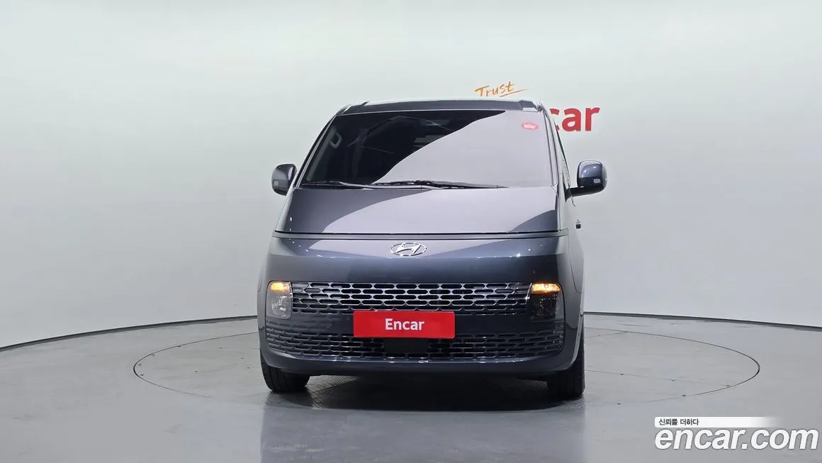 Hyundai Staria — фото 3