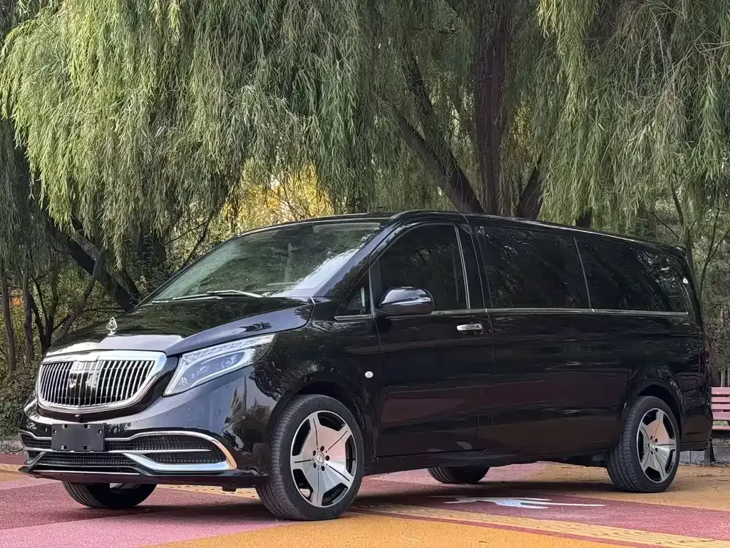 Mercedes-Benz Vito — фото 1
