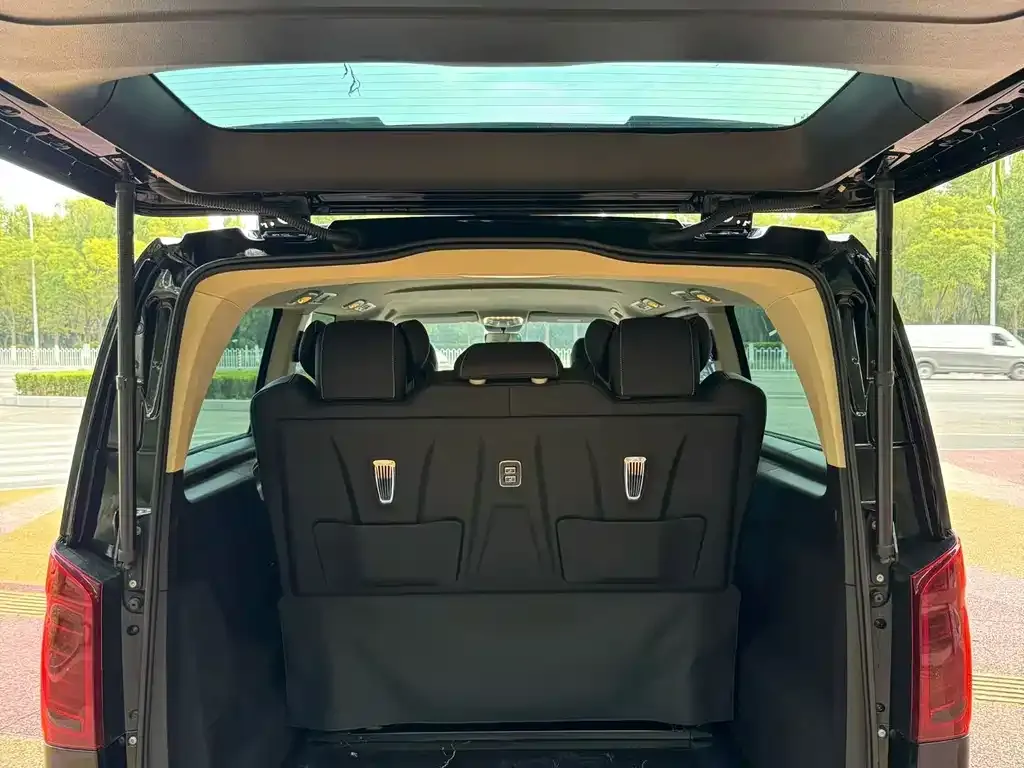 Mercedes-Benz Vito — фото 8
