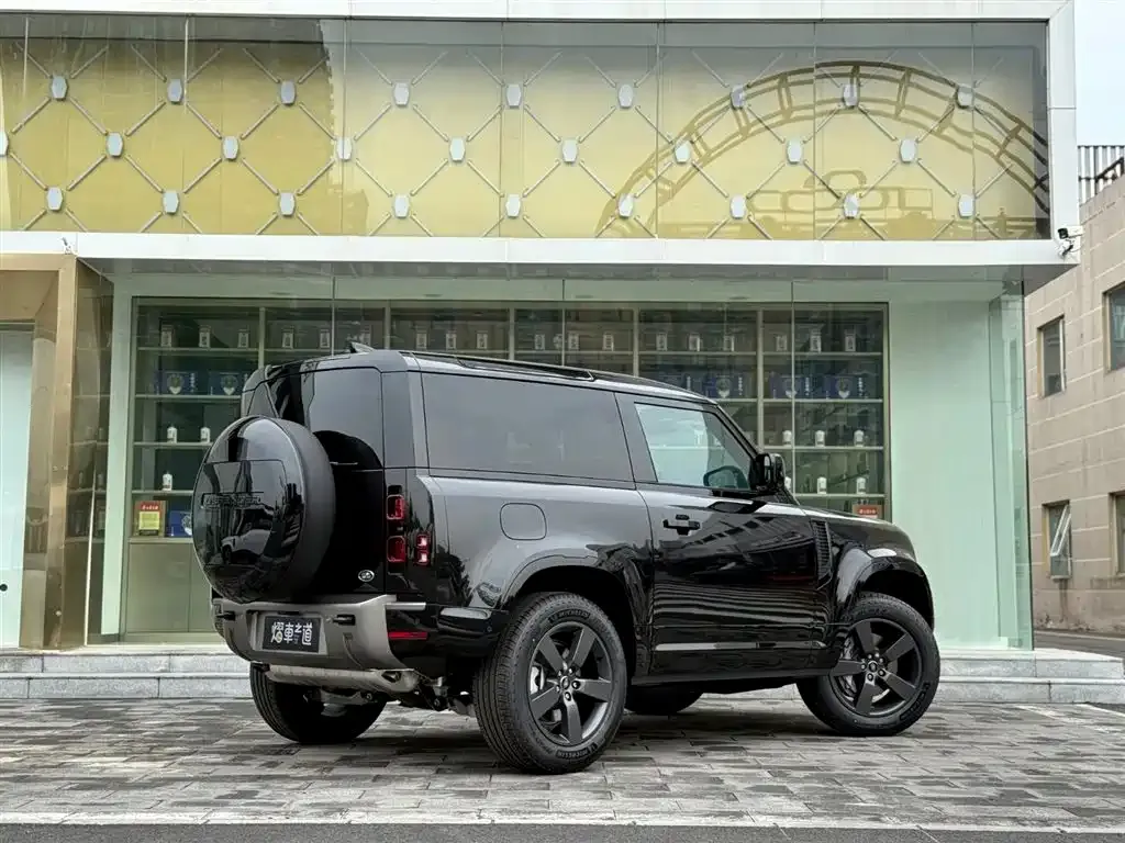 Land Rover Defender — фото 3