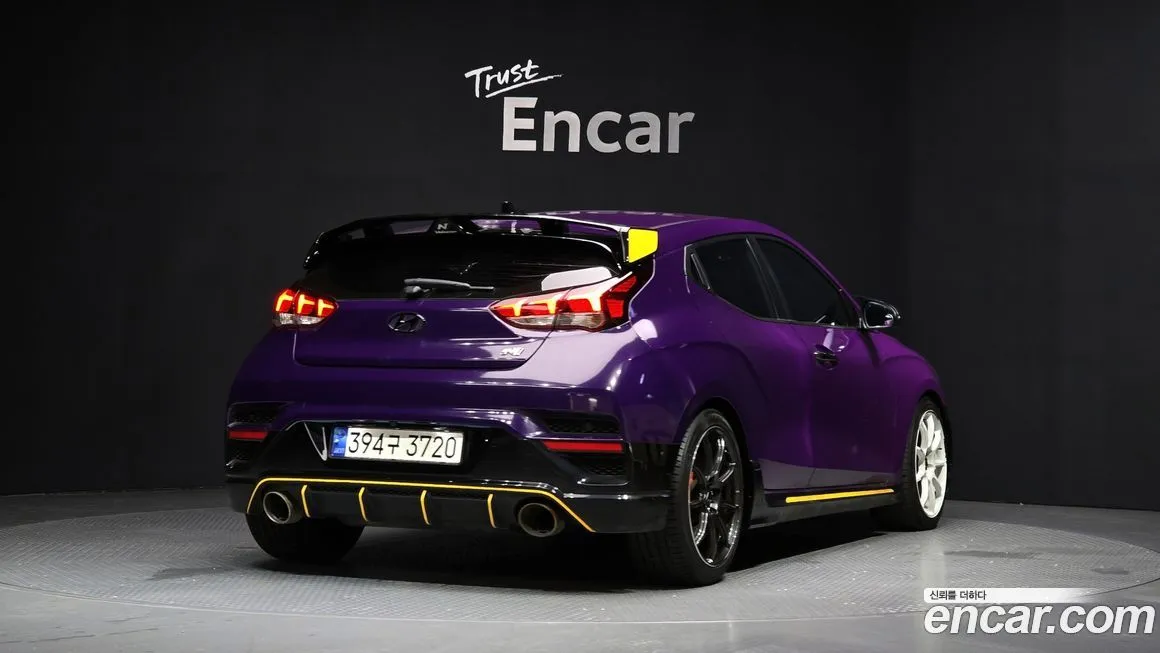 Hyundai Veloster — фото 2