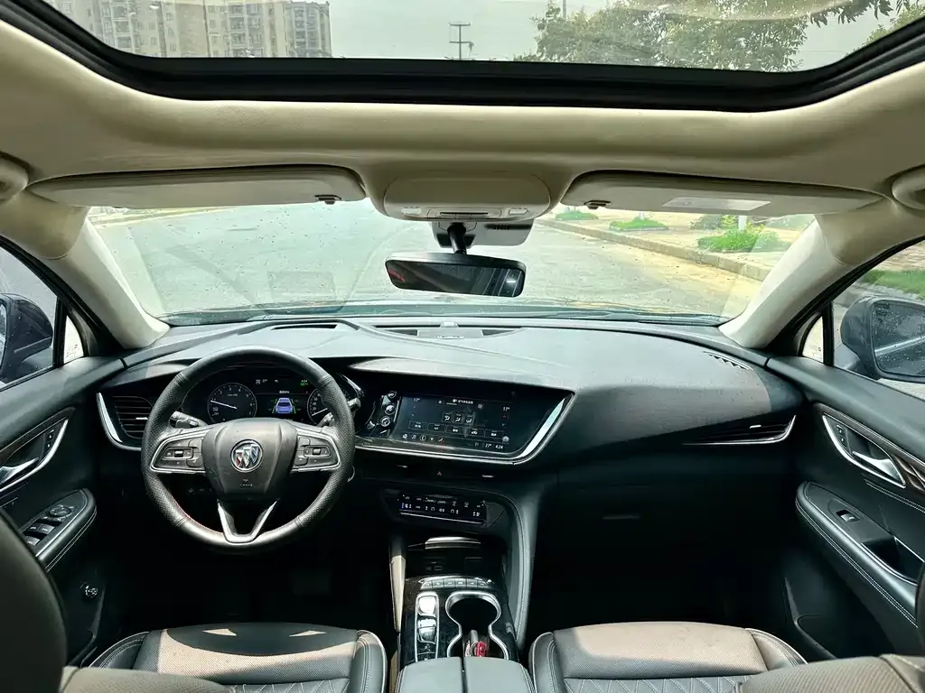Buick Envision Plus — фото 6
