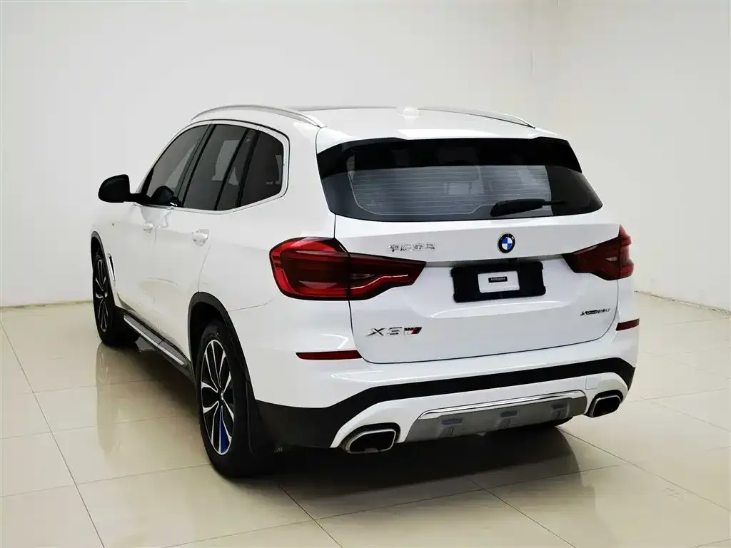 BMW X3 — фото 5