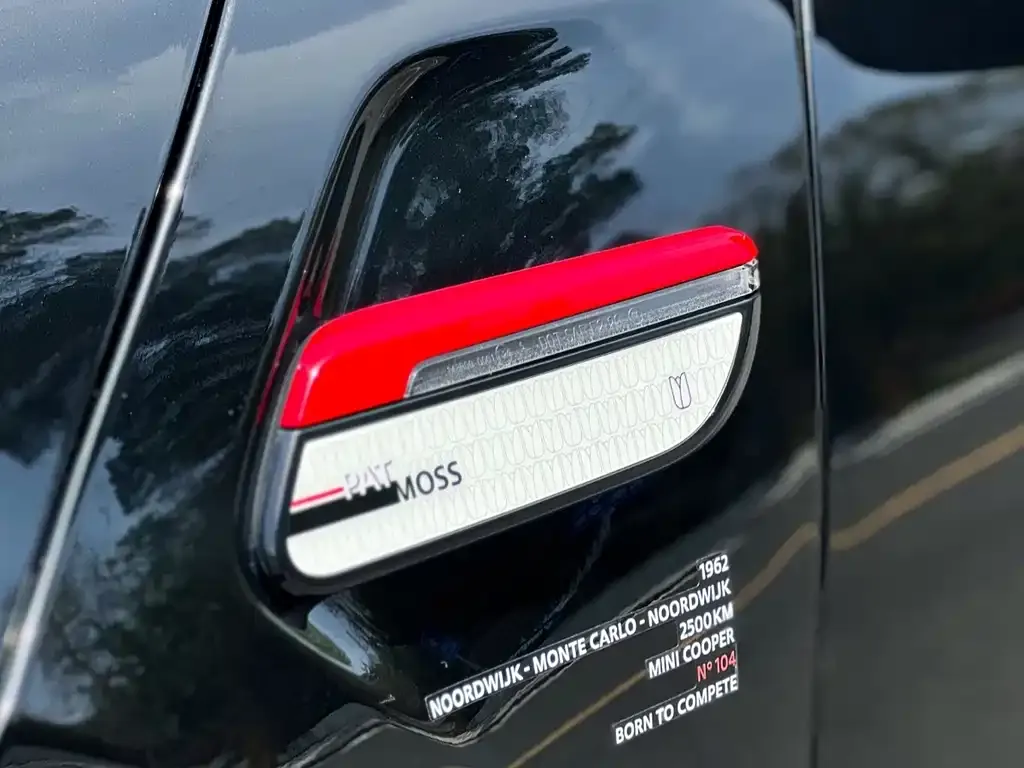 MINI JCW (John Cooper Works) — фото 10