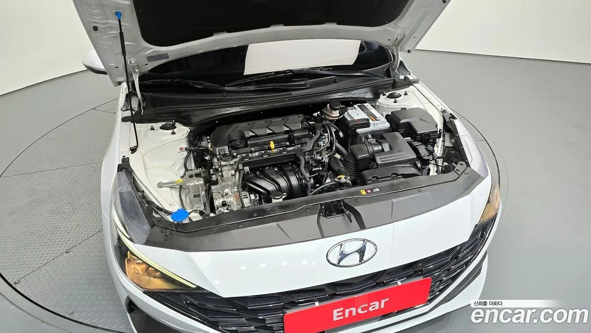 Hyundai AVANTE — фото 6