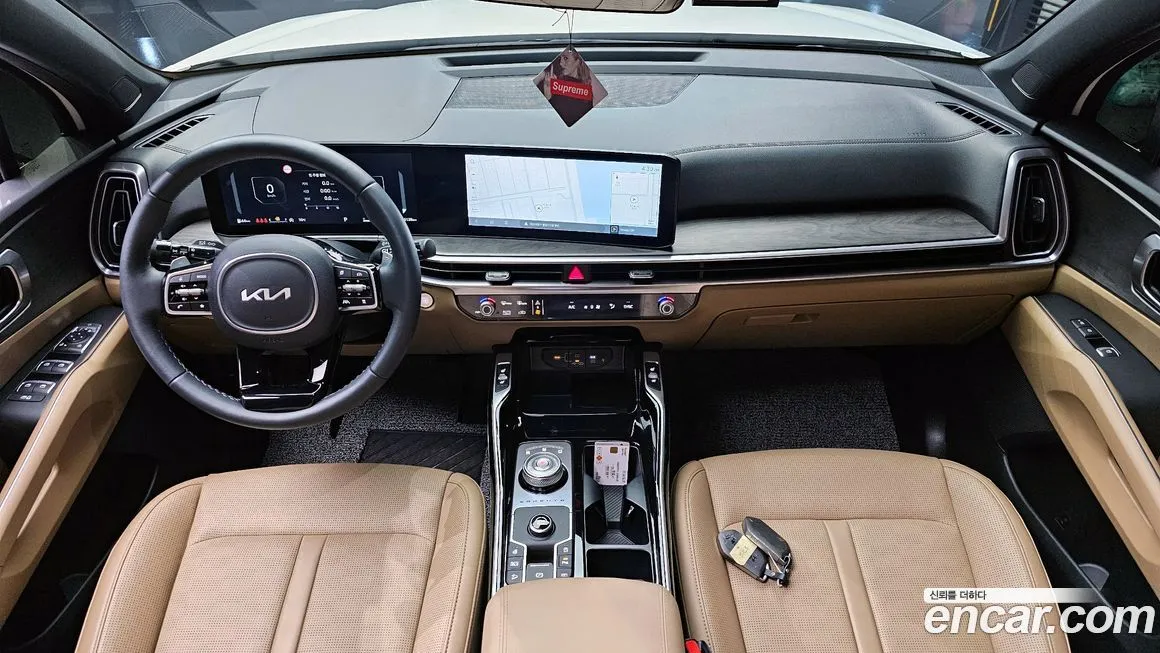 Kia Sorento — фото 7