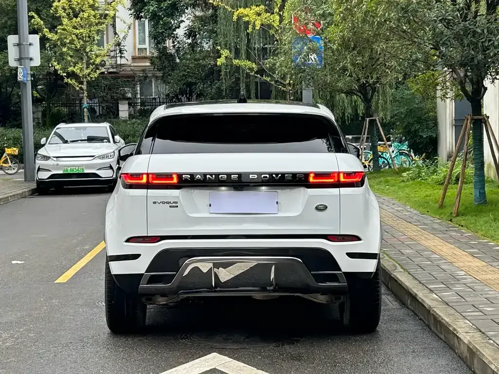 Land Rover Evoque — фото 8