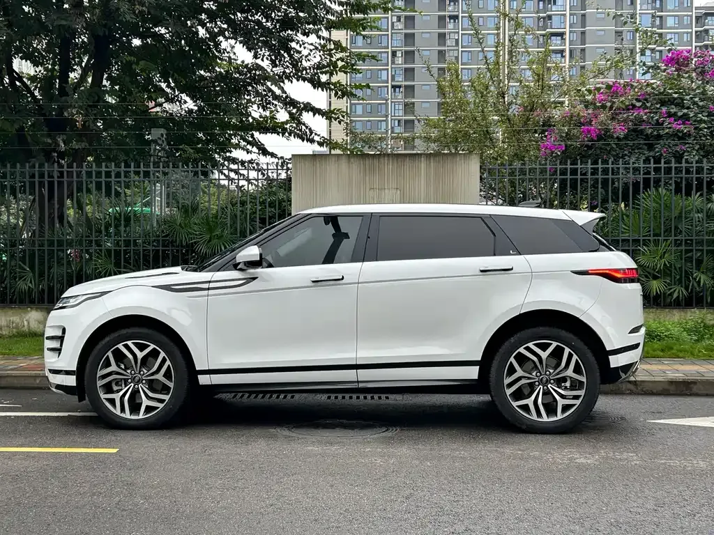 Land Rover Evoque — фото 9