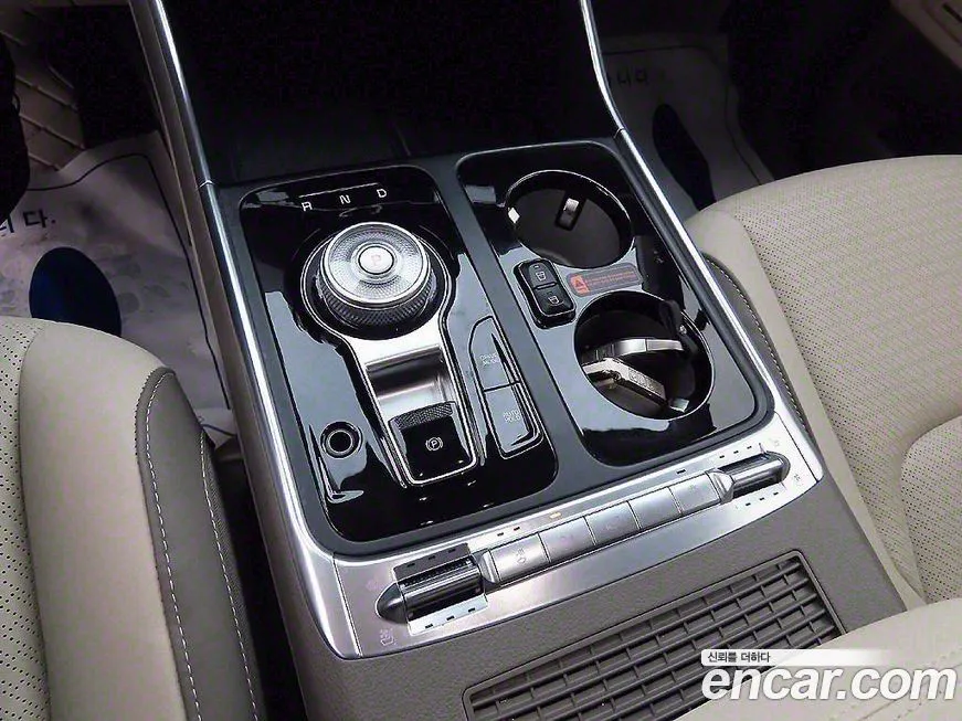 Kia Carnival — фото 6