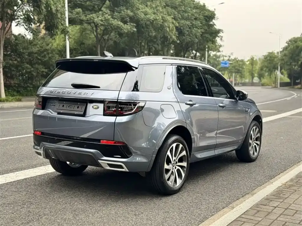 Land Rover Discovery Sport — фото 10