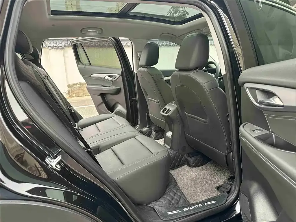Buick Envision Plus — фото 10