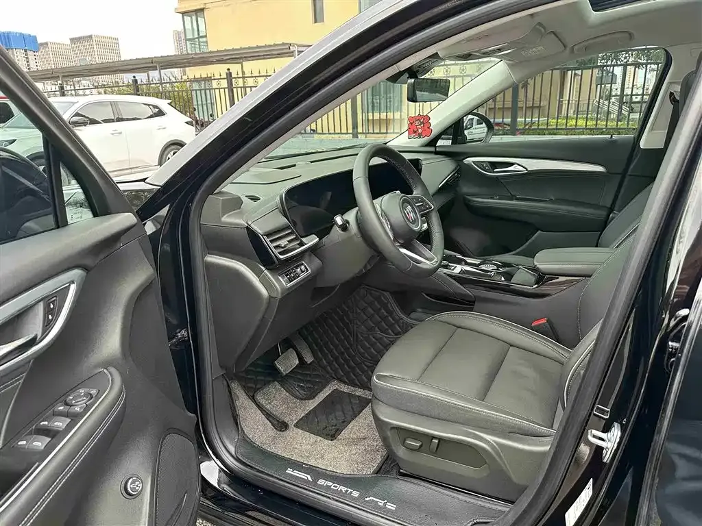 Buick Envision Plus — фото 7