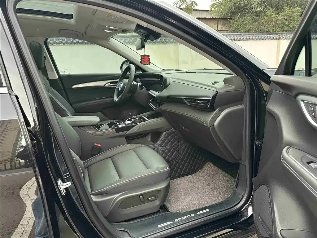 Buick Envision Plus — фото 8