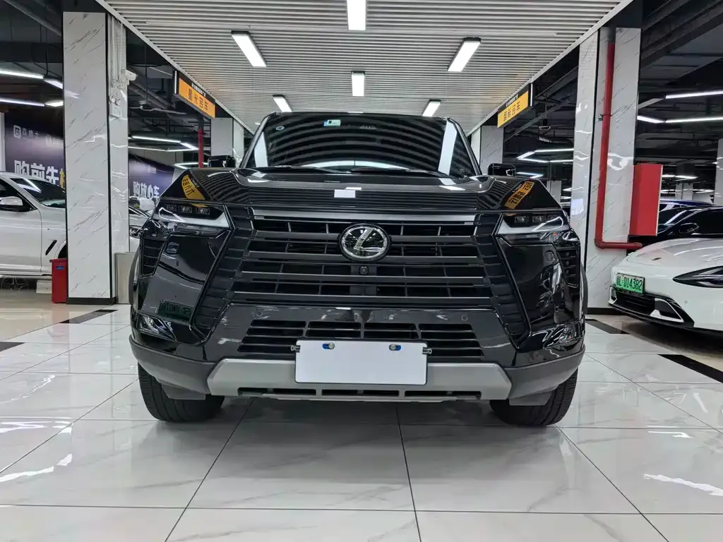 Lexus GX — фото 2
