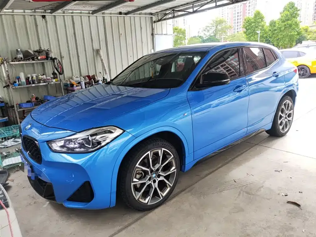 BMW X2 — фото 1