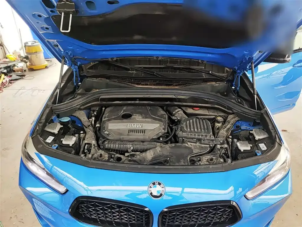 BMW X2 — фото 10