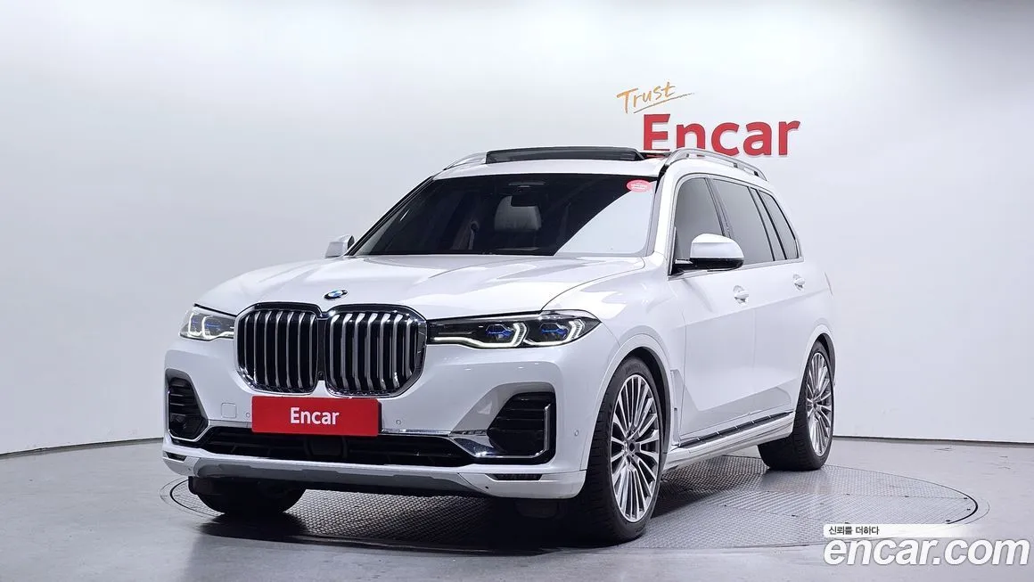 BMW X7 — фото 1