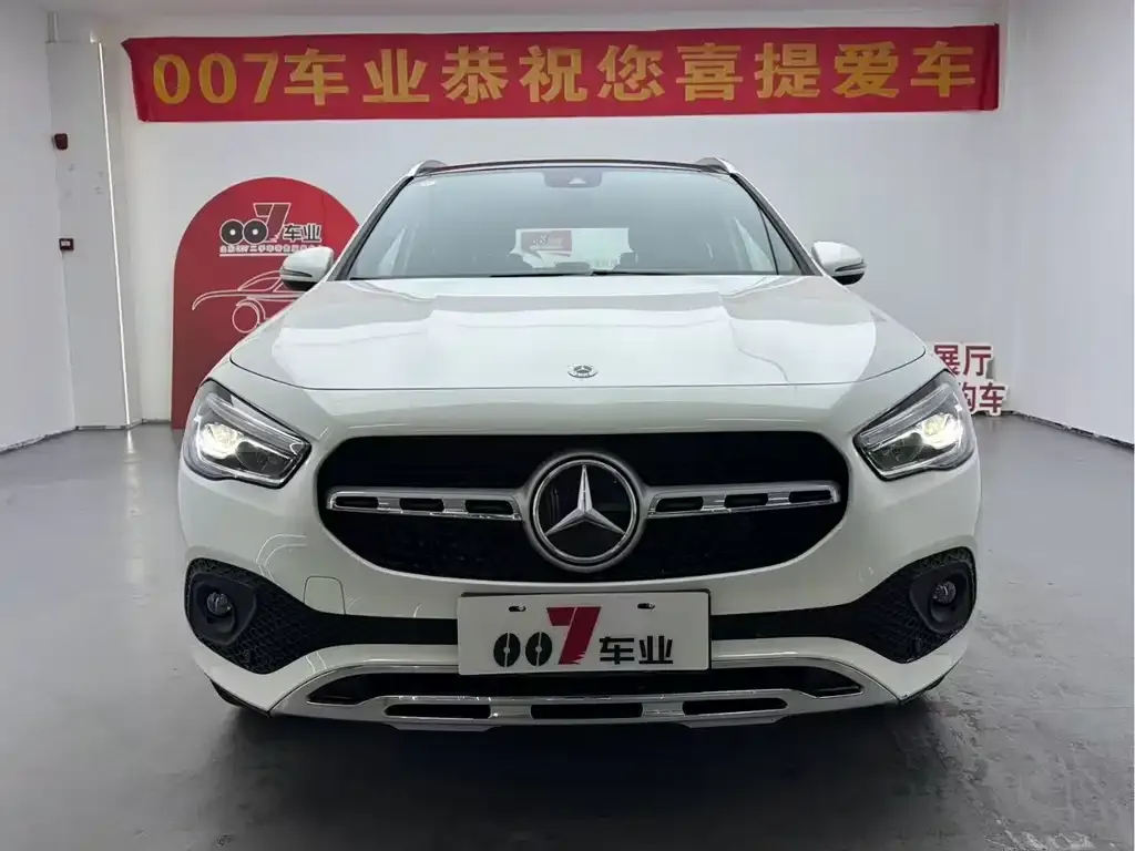 Mercedes-Benz GLA — фото 2
