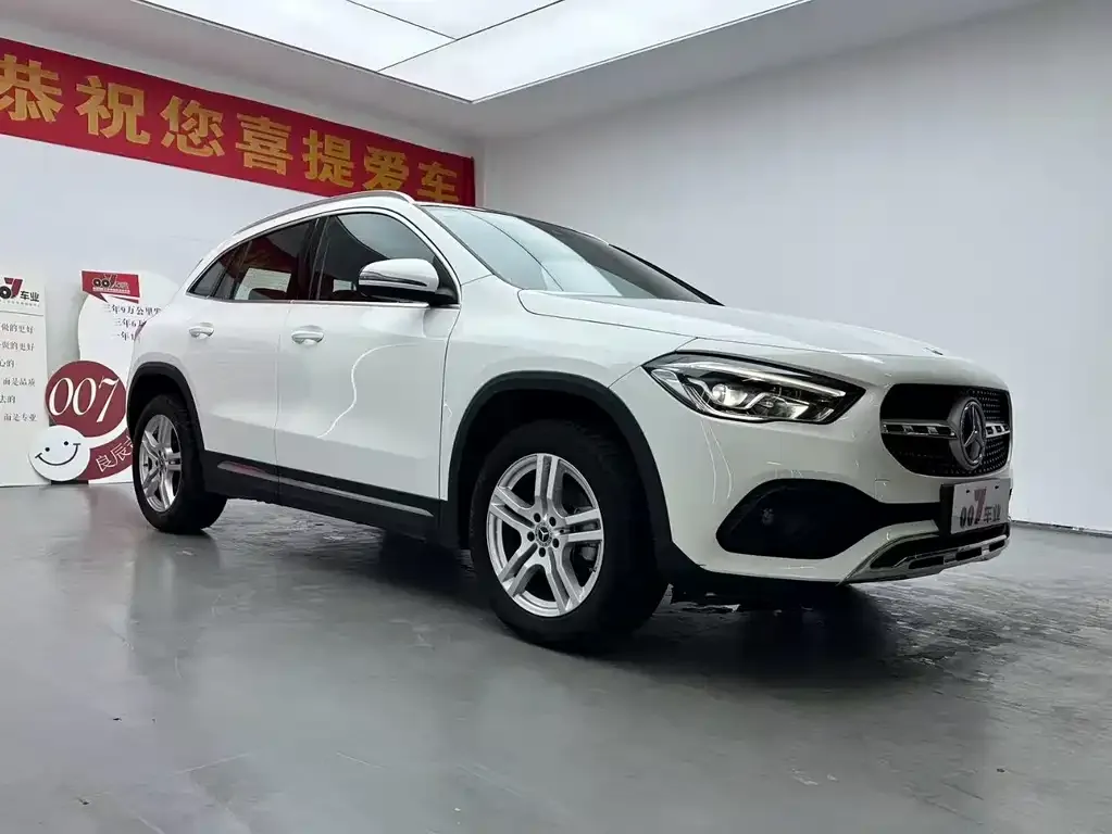 Mercedes-Benz GLA — фото 3