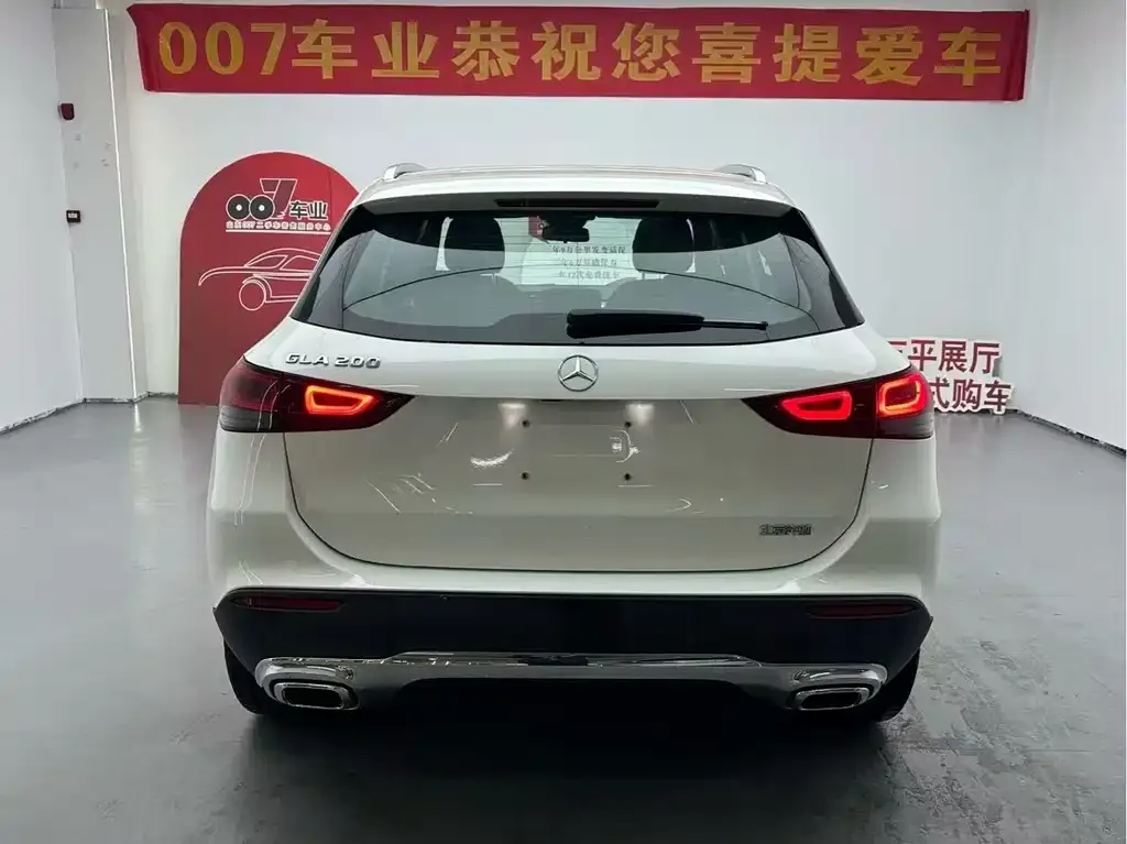 Mercedes-Benz GLA — фото 8