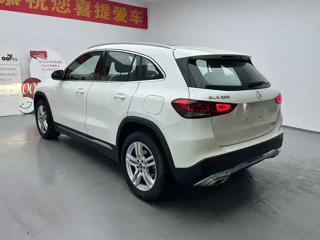 Mercedes-Benz GLA — фото 9
