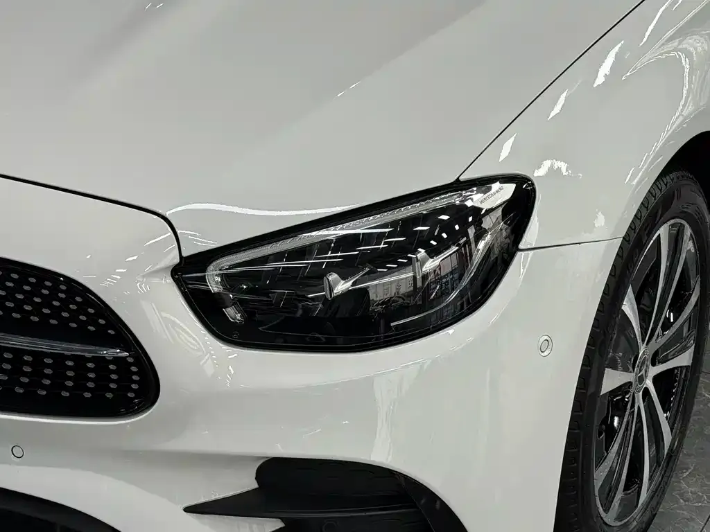 Mercedes-Benz E-Class New Energy — фото 4
