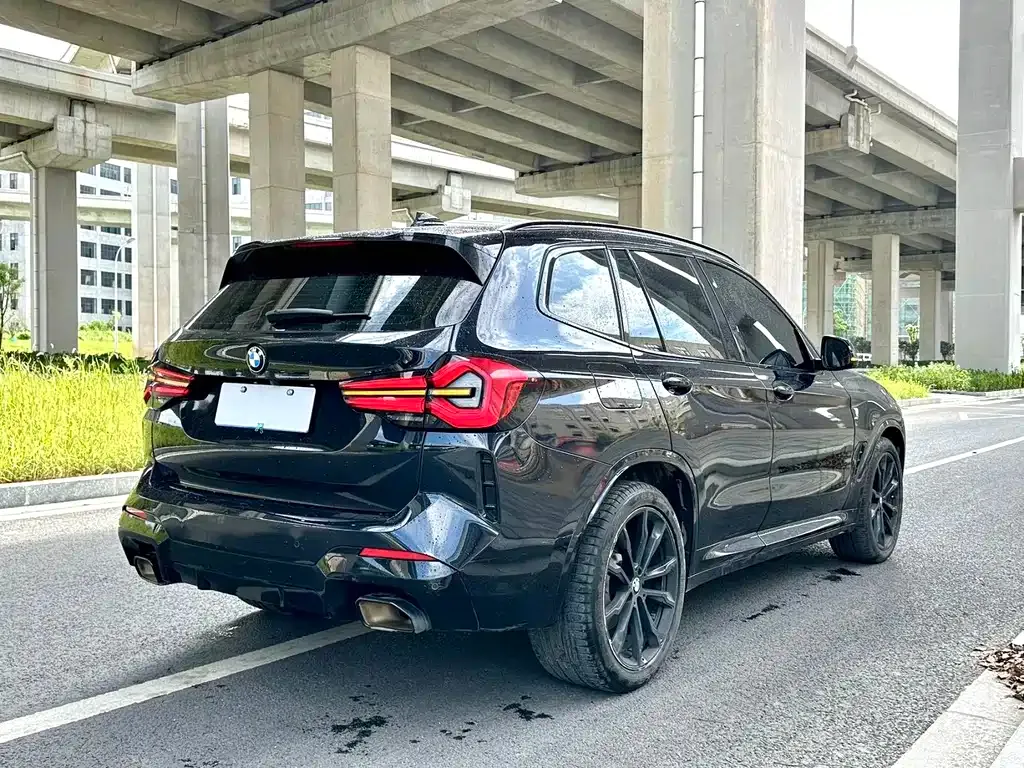 BMW X3 — фото 8