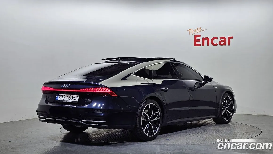Audi A7 — фото 2
