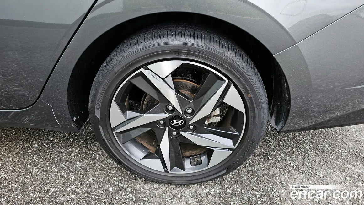 Hyundai AVANTE — фото 5